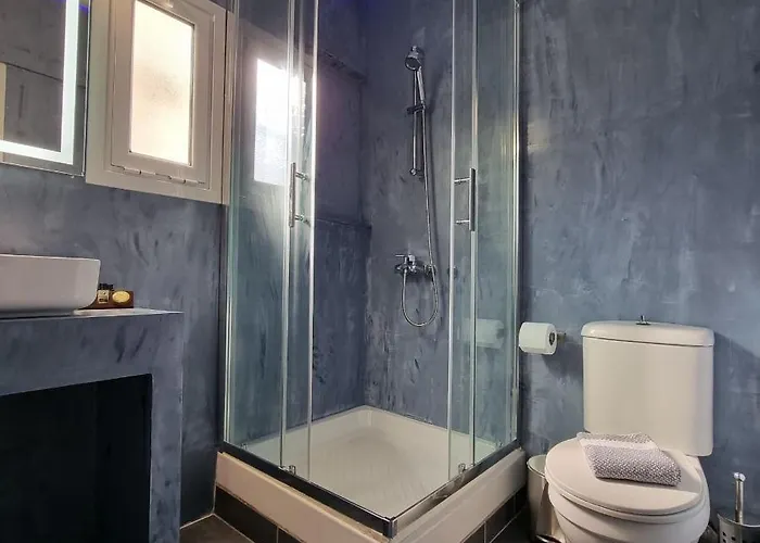 Apartment Red Tsimiski 60 Thessaloniki