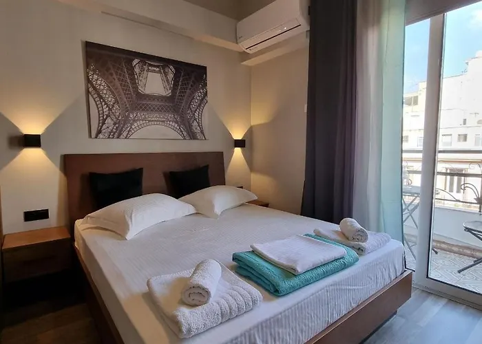 Red Tsimiski 60 Apartment Thessaloniki