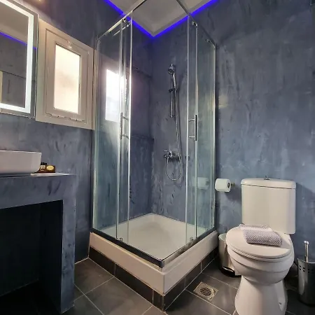 Apartment Red Tsimiski 60 Thessaloniki