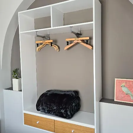 Red Tsimiski 60 Θεσσαλονίκη