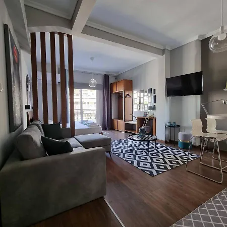 Red Tsimiski 60 * Θεσσαλονίκη