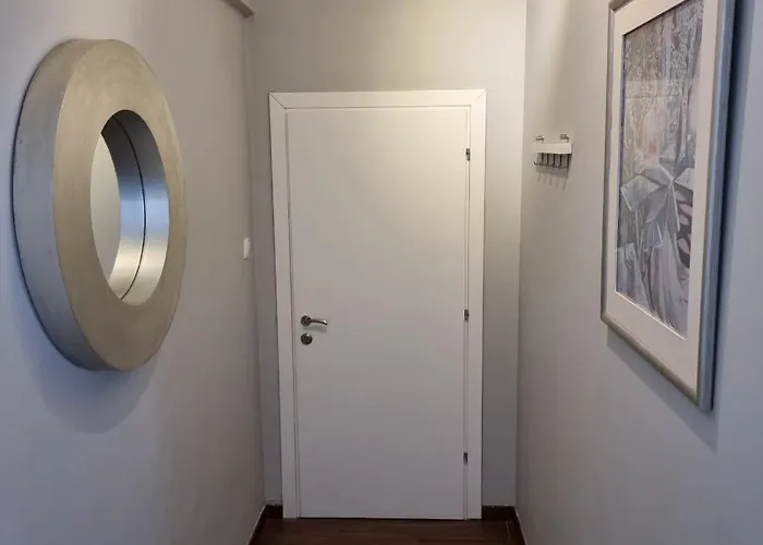 Red Tsimiski 60 Apartman